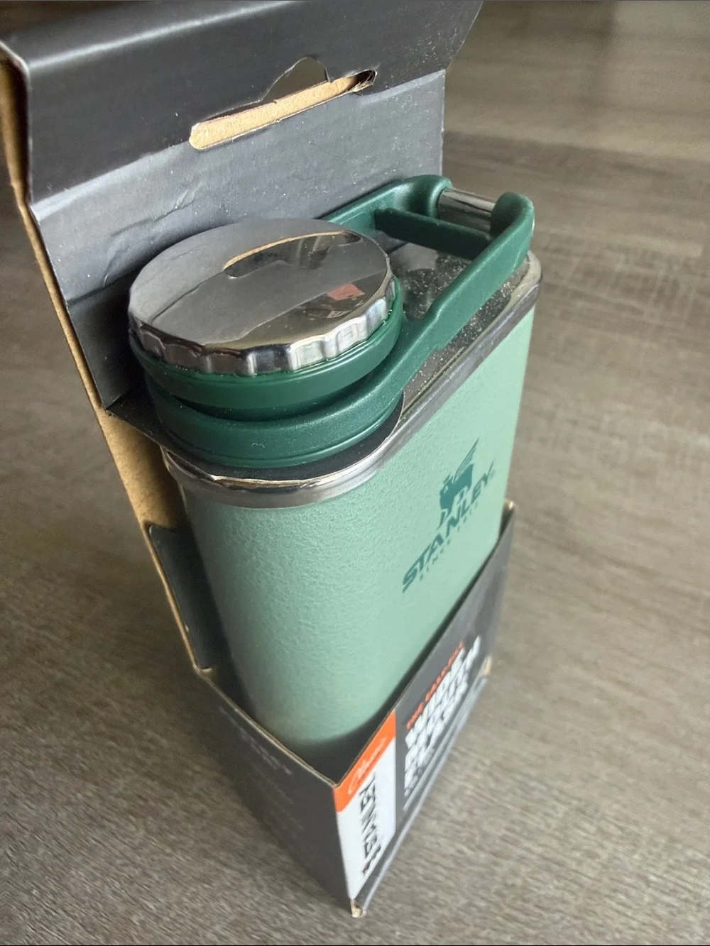 Stanley Wide Mouth Hip Flask 8 oz Green NEW IN PACKAGING